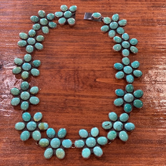 Vintage Federico Jimenez Turquoise Flower Necklace - Picture 4 of 17